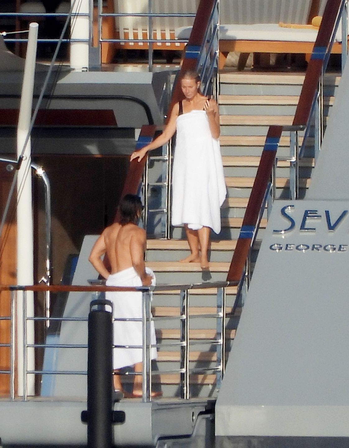 Gwyneth Paltrow wypoczywa z mężem na jachcie Spielberga