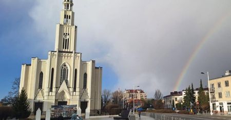 Warszawa: Kontrowersje wokół kościelnej działki na Grochowie
