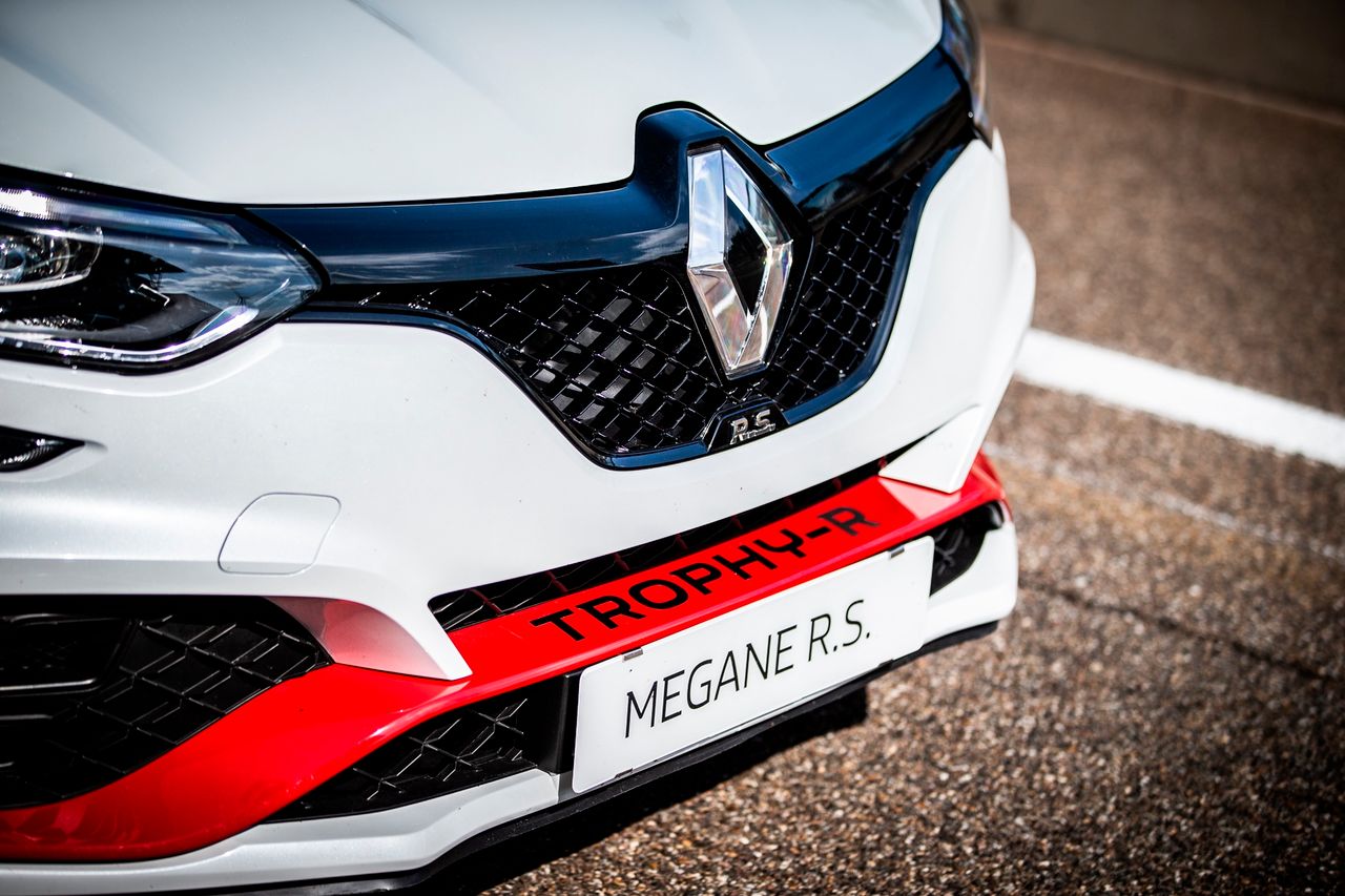 Renault Megane R.S. Trophy-R