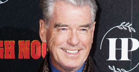 Pierce Brosnan CHWALI SIĘ 27-letnią wnuczką. Podobna do znanego dziadka? (FOTO)