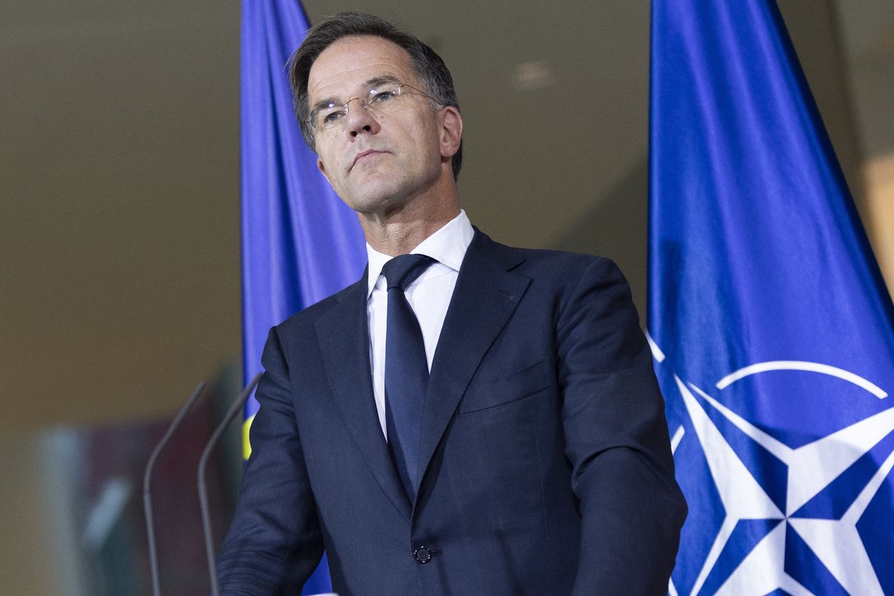 NATO chief urges West to gear up for looming threats