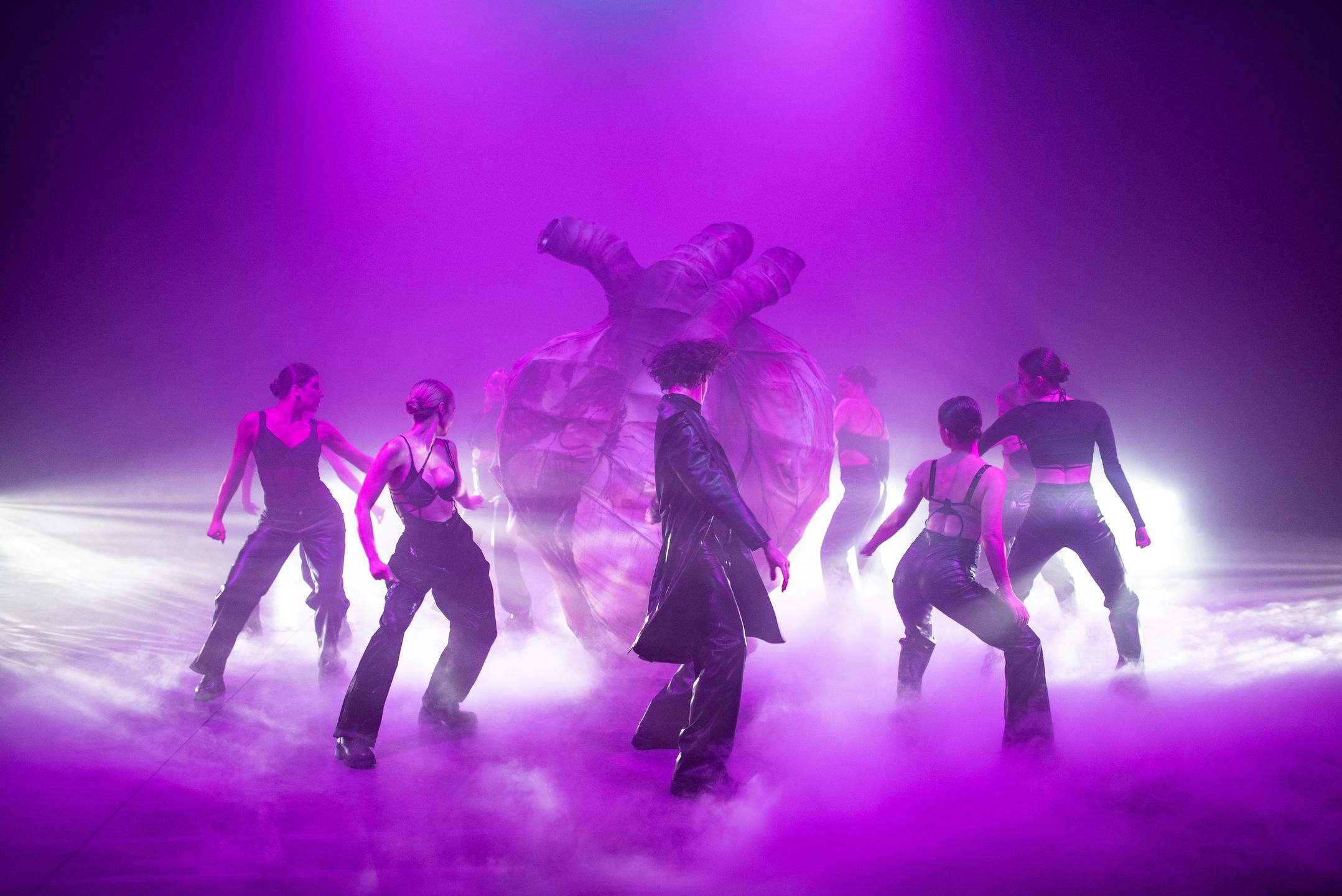 Kulisy powstawania nowego teledysku Dody do singla "Fake Love"