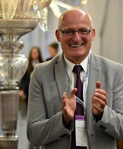 Mówił, że mógłby żyć za 1600 zł. Ujawniono, ile zarabia poseł PiS