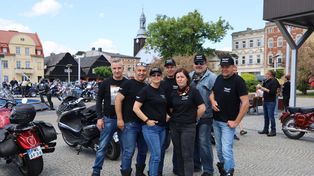 Ryk silników i setki maszyn. Parada motocyklowa w Rakoniewicach