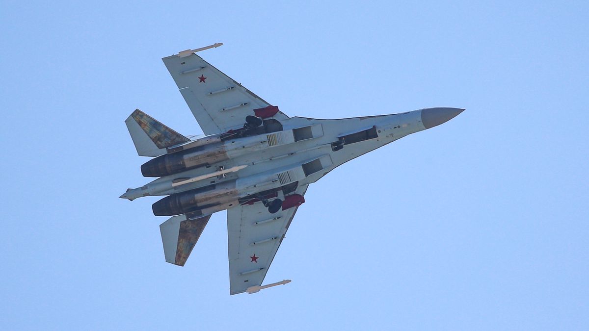 Dwa rosyjskie Su-35 przechwyciły samolot USA