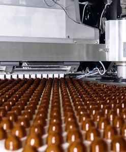 Niemcy przenoszą do Polski produkcję słodyczy. Oto szczegóły