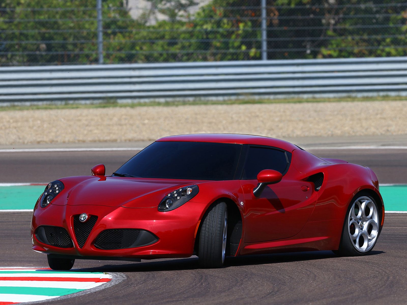 Alfa Romeo 4C 6