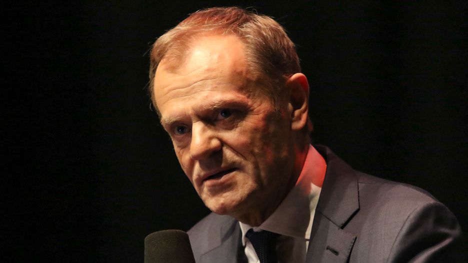 Donald Tusk komentuje: "Coście uczynili z naszą krainą". Nowy wpis byłego premiera