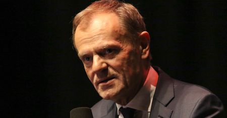 Donald Tusk komentuje: "Coście uczynili z naszą krainą". Nowy wpis byłego premiera i nawiązanie do Kazika