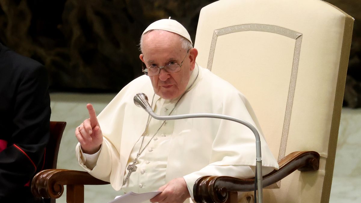 Papież ma być zdaniem niemieckiego kardynała "oderwany od rzeczywistości" 