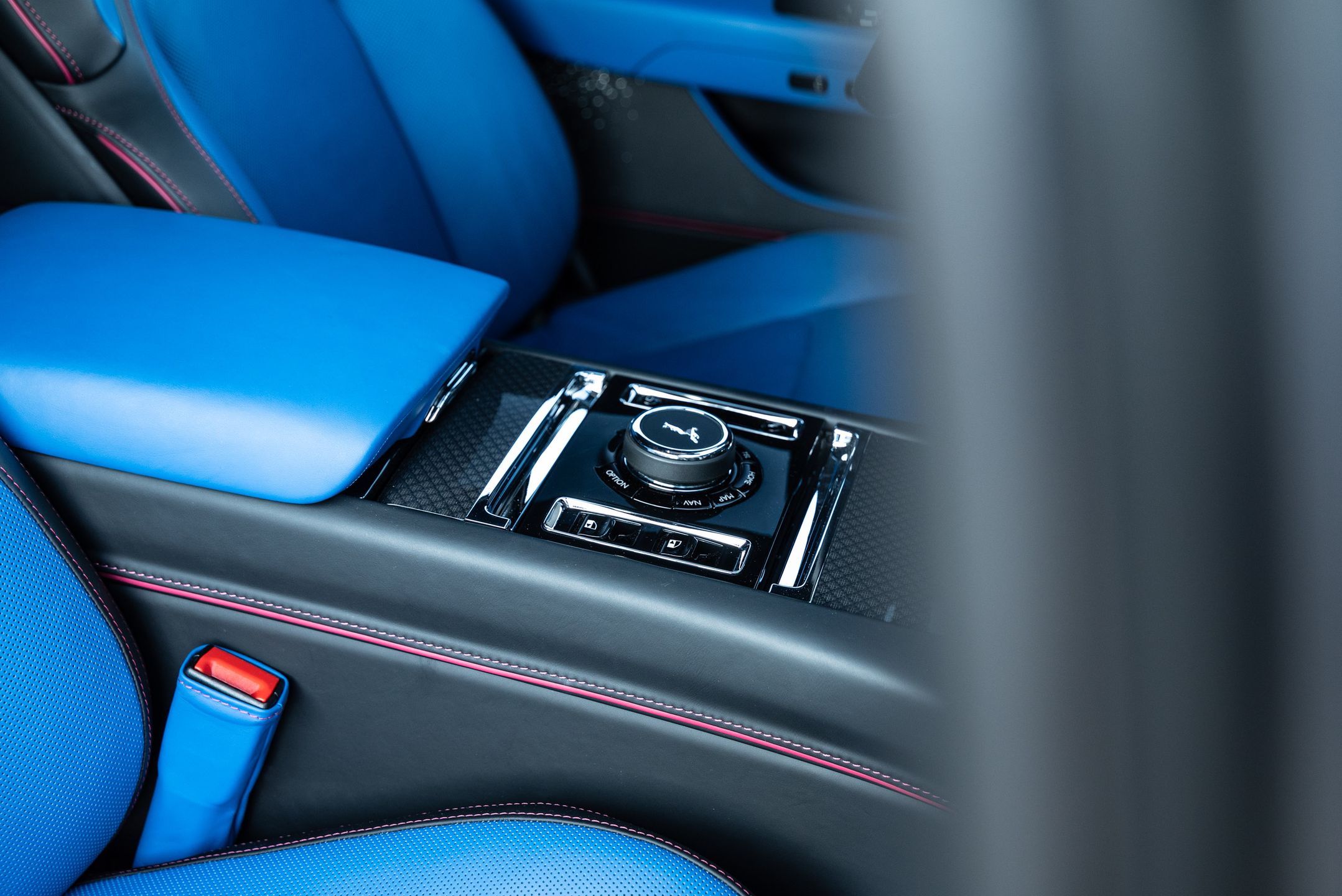 Rolls-Royce Spectre Black Badge