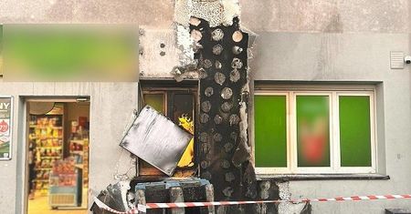 Podpalił palety pod sklepem w Lęborku i odjechał pociągiem do Warszawy. Z dworca trafił wprost do komisariatu kolejowego policji w Warszawie.
