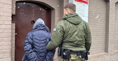 55-letnia Polka nie płaciła alimentów. Została zatrzymana na lotnisku