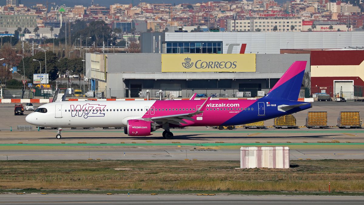 An Airbus A321-271NX from Wizz Air company is at Barcelona airport in Barcelona, Spain, on January 25, 2024. (Photo by JoanValls/Urbanandsport /NurPhoto via Getty Images)