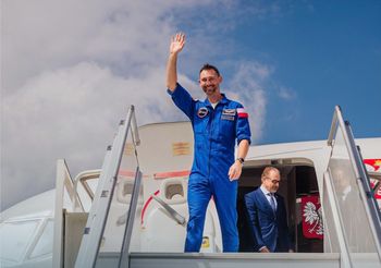 Sławosz Uznański-Wiśniewski jest już w Polsce. "To dopiero początek"