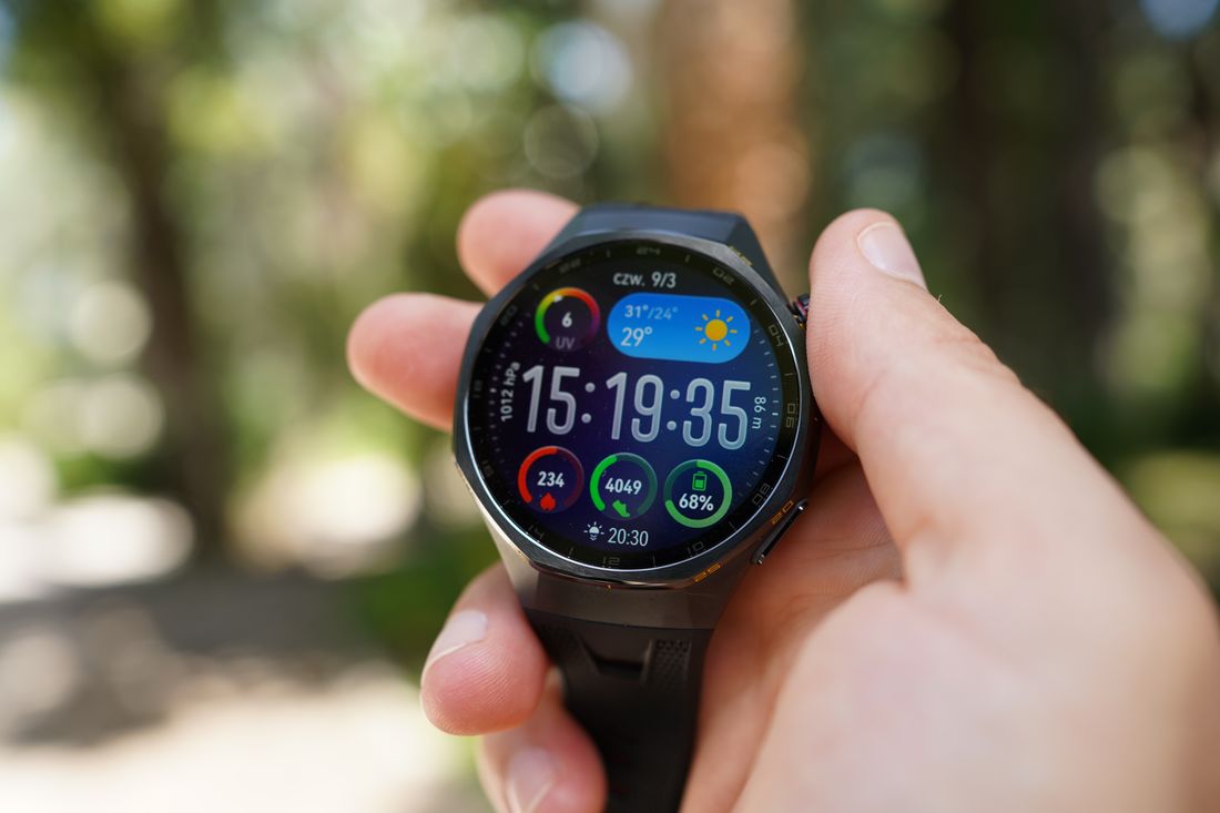 Wreszcie bez kabli. Huawei Watch GT7 Pro - test