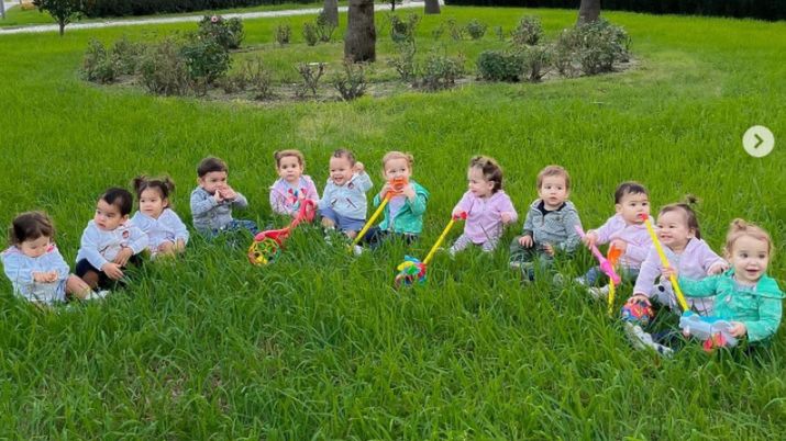 24-latka jest mamą 21 niemowląt