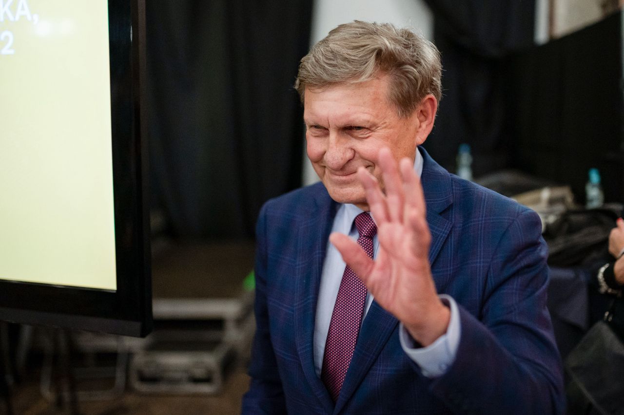 Profesor Leszek  Balcerowicz nie kryje radości ze zwycięstwa opozycji