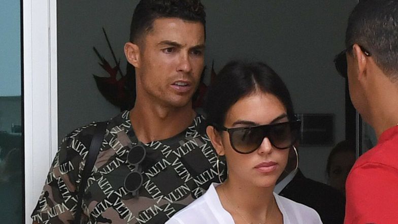Cristiano Ronaldo z ciężarną Georginą Rodriguez na plaży w Dubaju
