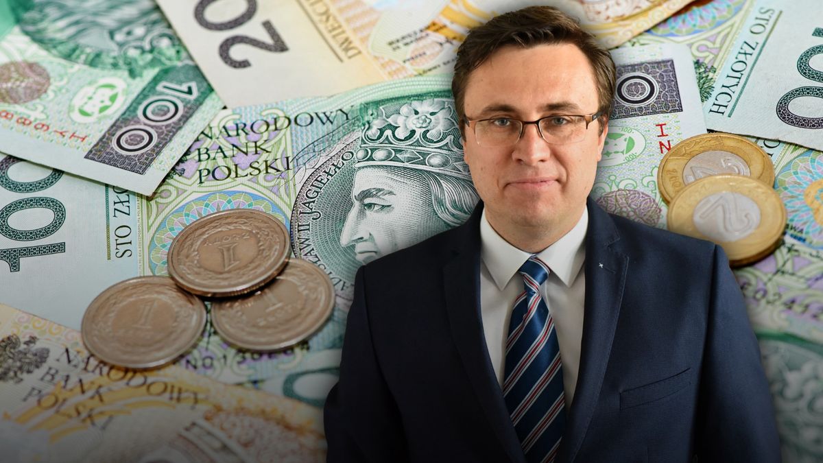 Główny ekonomista Credit Agricole Jakub Borowski 