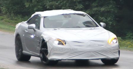 Roadster z pazurem, czyli nowy Mercedes SL63 AMG