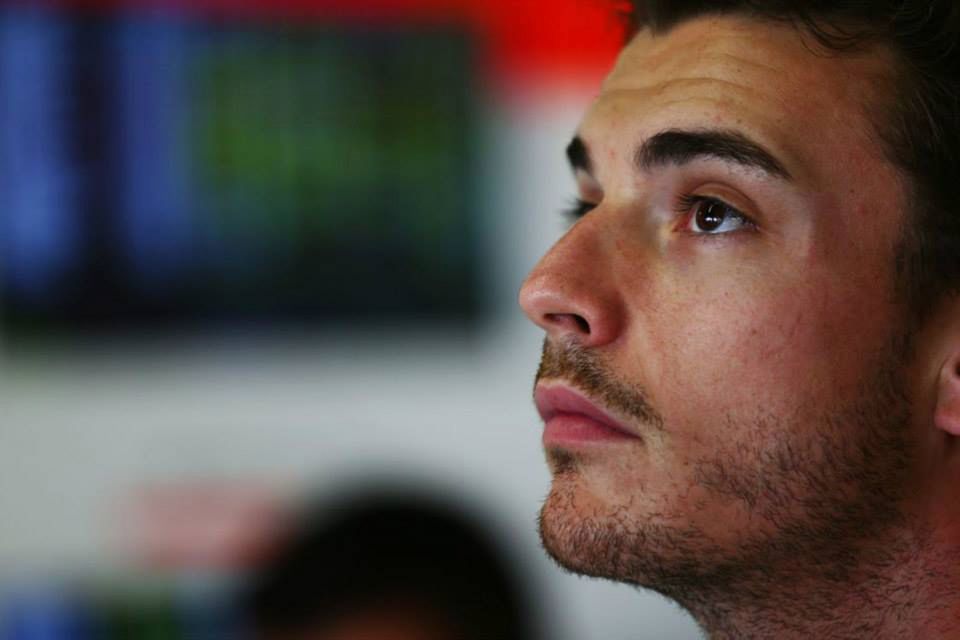 Jules Bianchi przewieziony do Francji