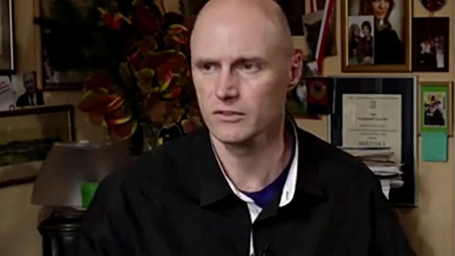 "Uwaga": Krzysztof Krawczyk junior w programie TVN-u opowiedział o kontaktach z ojcem. Internauci mówią o manipulacji