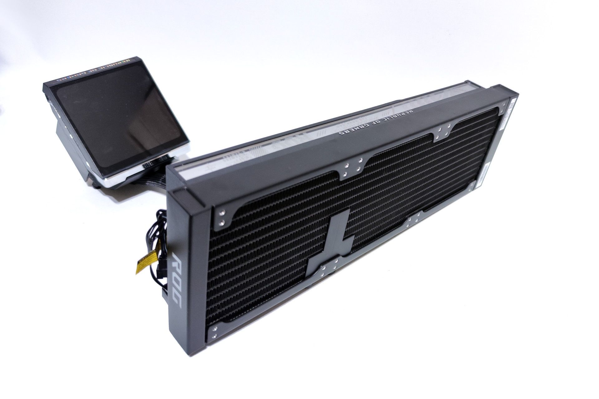 Chłodzenie ASUS ROG Strix SLC IV 360 ARGB LCD