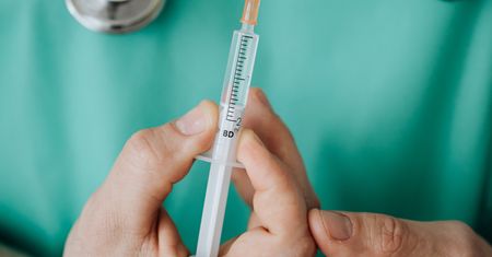 Niemcy. Pielęgniarz zabił dwóch pacjentów. "Szczerze mówiąc, miałem kaca"