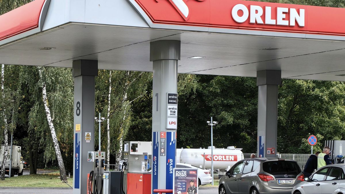 East News archiwumFot. Andrzej Zbraniecki/East News, Lodz, 11.10.2023. Tankowanie na stacji Orlen w Lodzi.Andrzej Zbraniecki