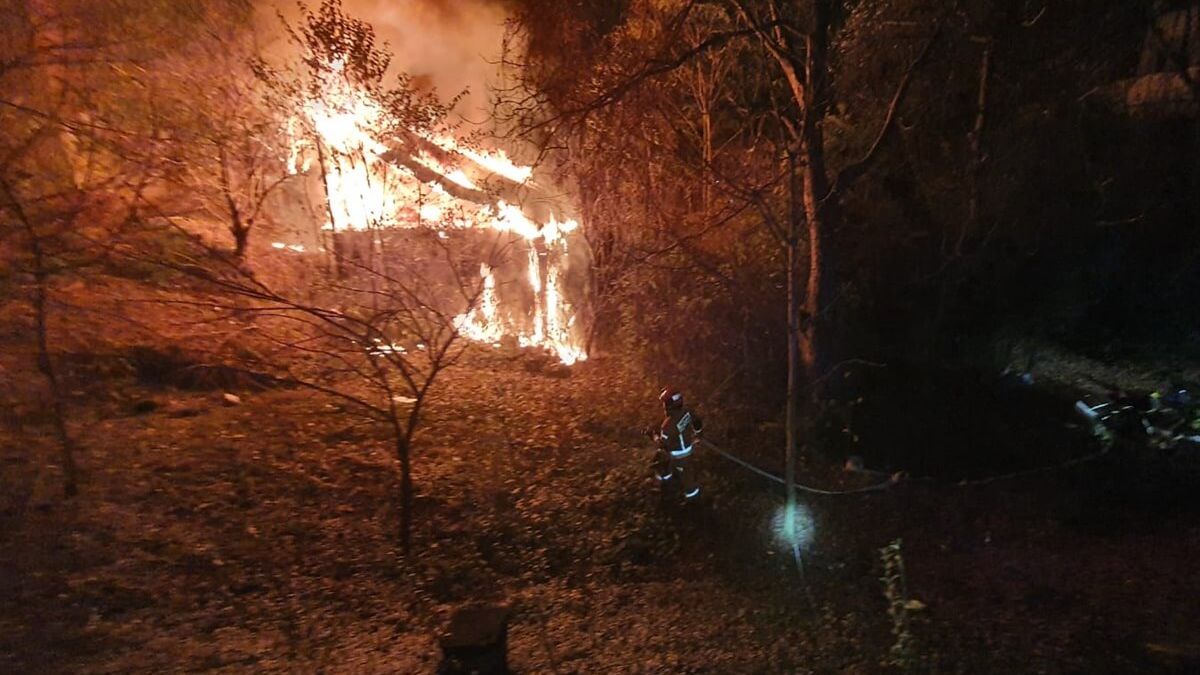 Pożar pustostanu przy ul. Nadbystrzyckiej