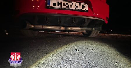 Zatrzymali 23-latka na Zakopiance. Tak się tłumaczył kierowca Volkswagena