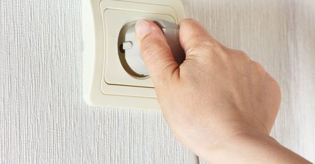 Skorzystaj z "okienka" energetycznego. Rachunek za prąd spadnie