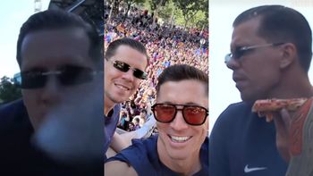 Ożywiony Robert Lewandowski przejął mikrofon na paradzie w Barcelonie i wypalił do Szczęsnego. "Łatwo jest tak pie*dolić głupoty" (WIDEO)