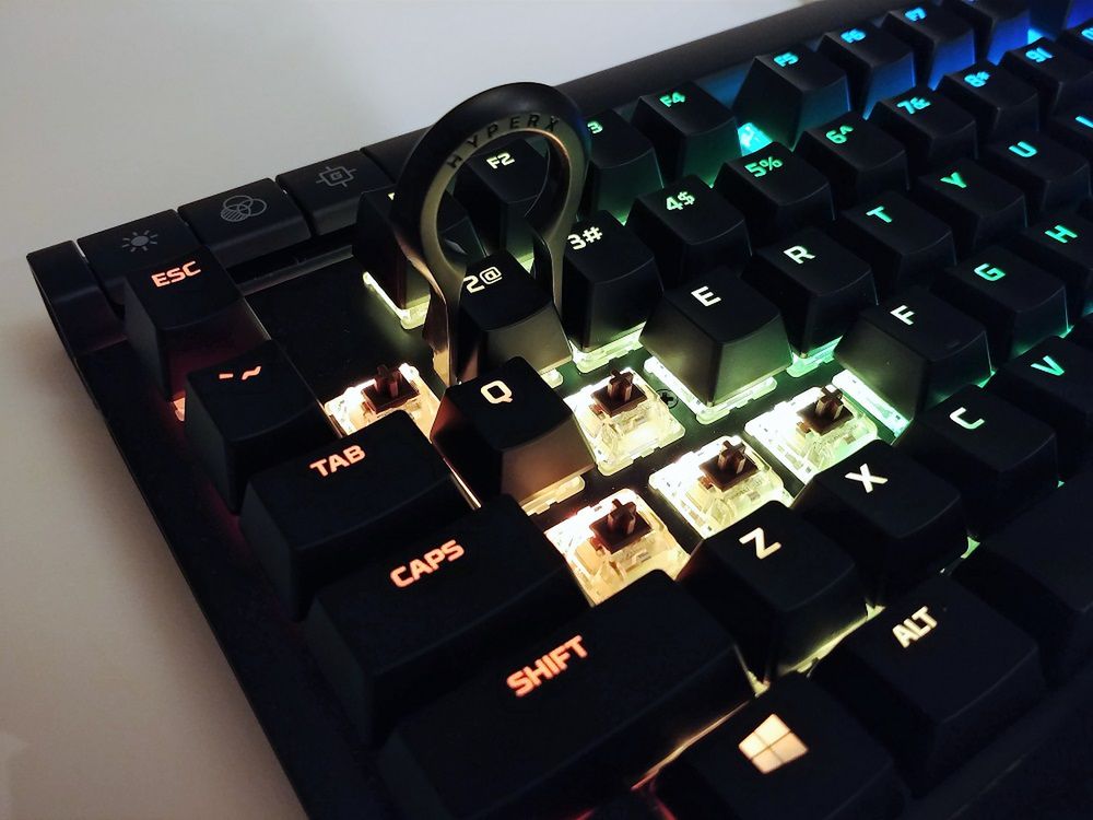 HyperX Alloy Elite RGB – test podświetlanej klawiatury z najwyższej półki 11