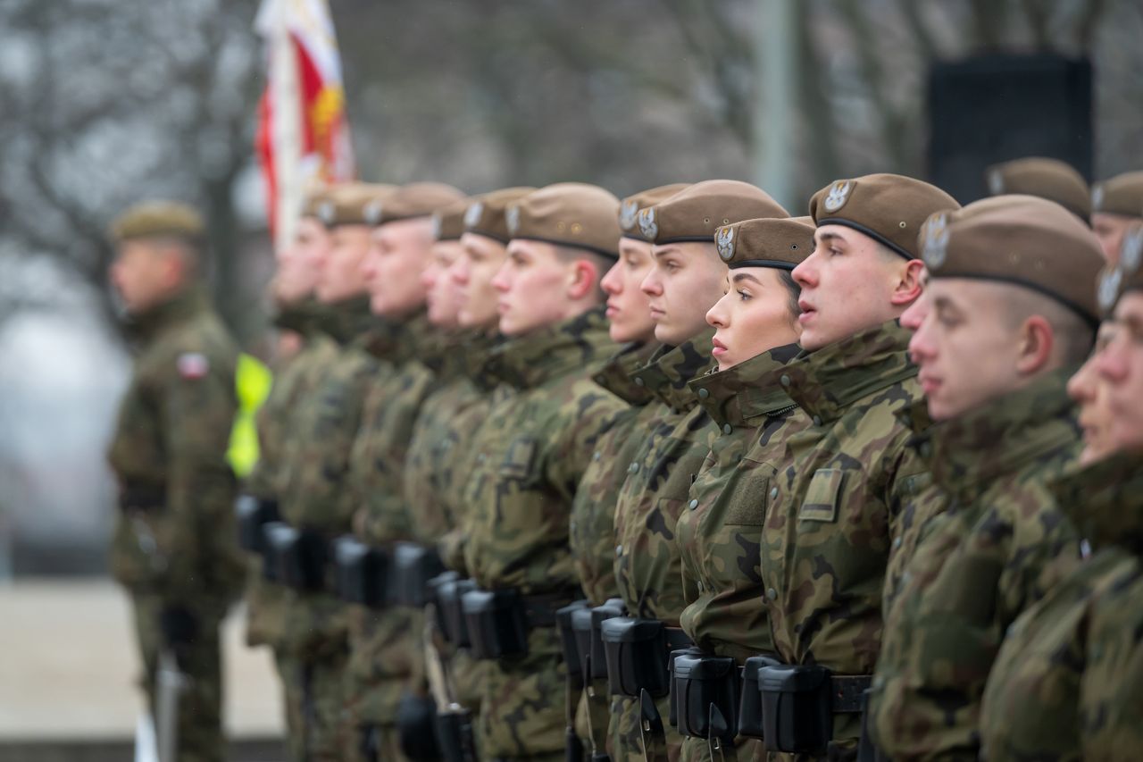 Nawet 24 tys. zł ulgi podatkowej dla pracodawców zatrudniających żołnierzy WOT