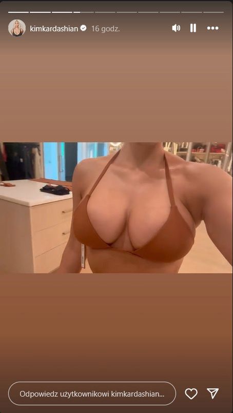 Kim Kardashian w bikini 