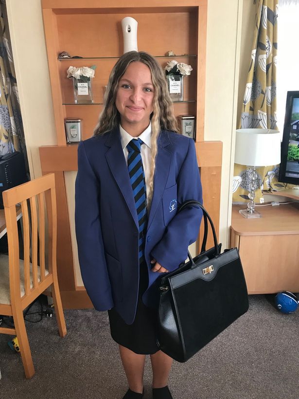 Connie ma już 16 lat