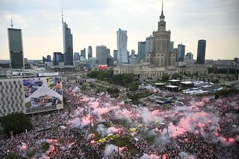 82. rocznica Powstania Warszawskiego. Stolica oddała hołd Bohaterom