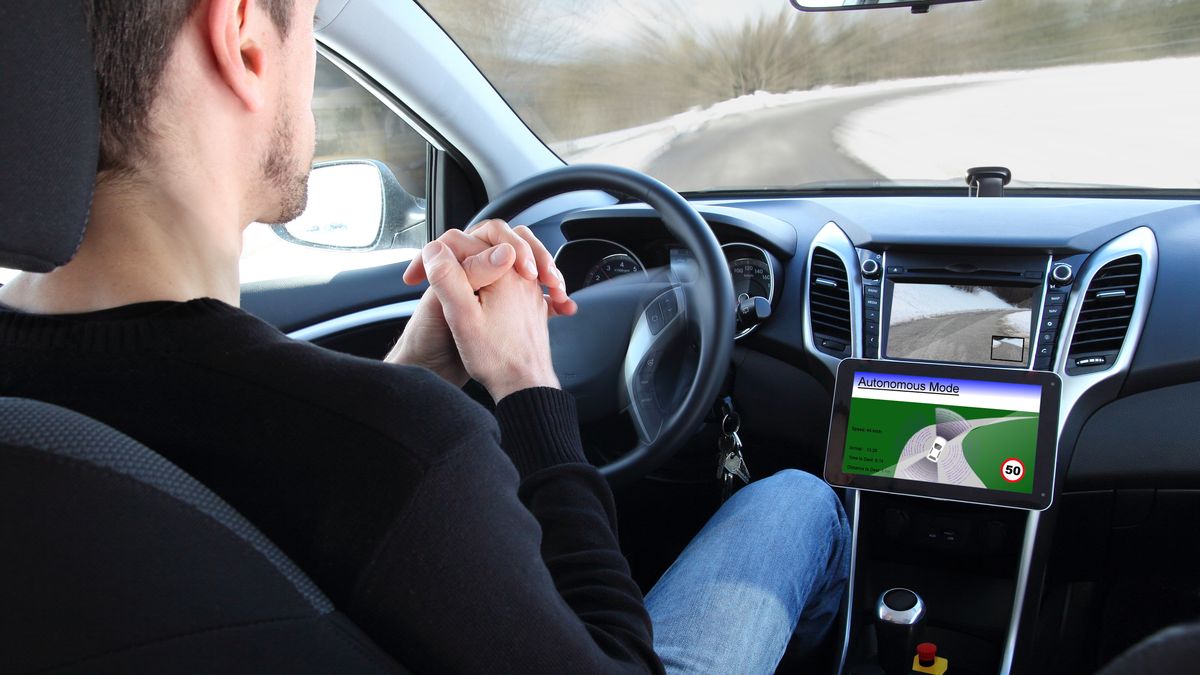 Prawdziwego kierowcę poznasz po breloku. Niedrogie multitoole na awaryjne sytuacje 1