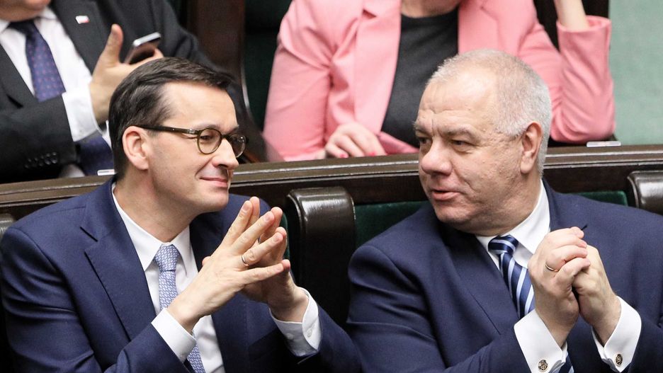 Premier Mateusz Morawiecki i minister Jacek Sasin podobno długo rozmawiali