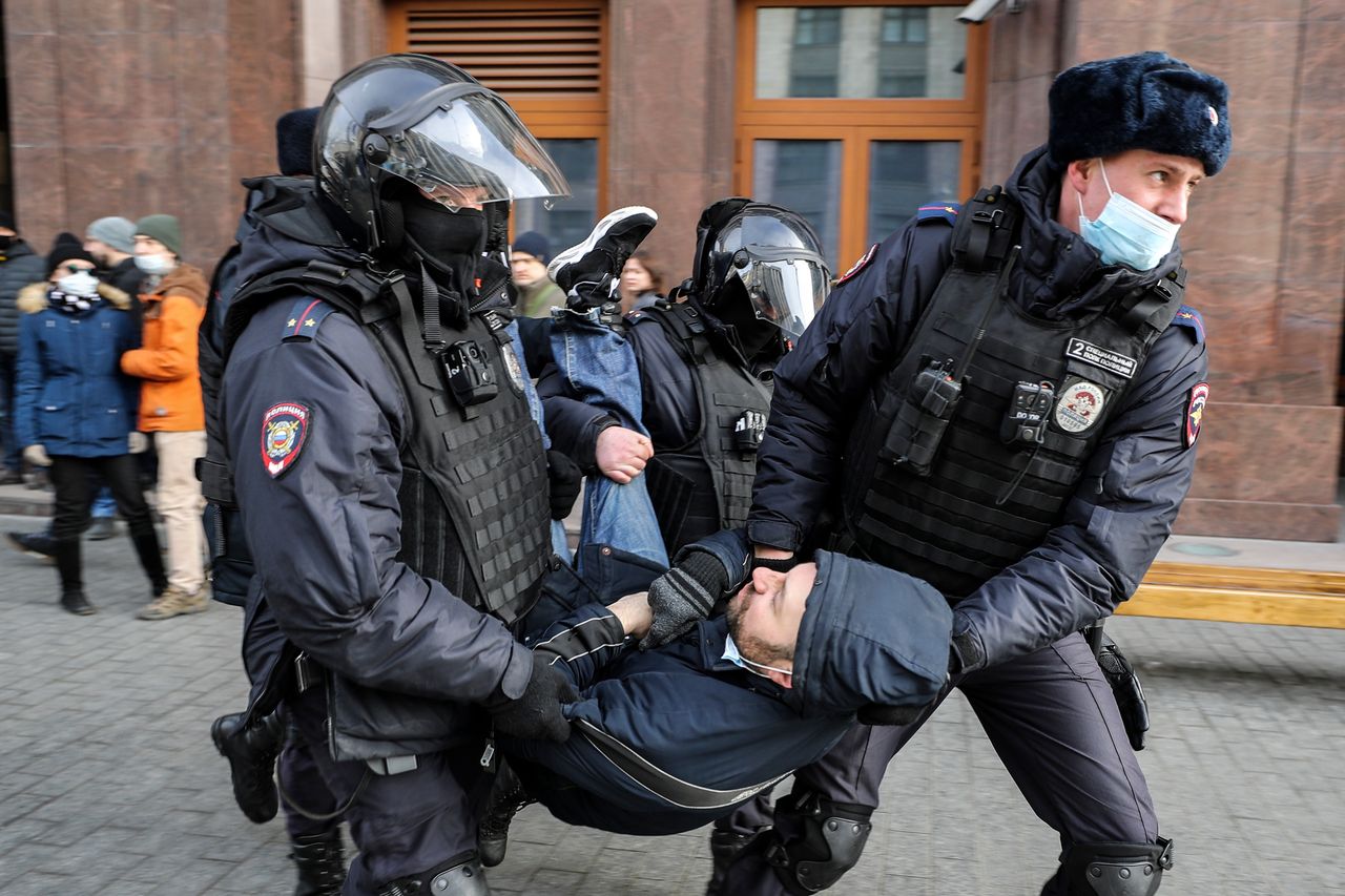 Zbuntują się przeciwko Putinowi? Ruch antywojenny wzywa do masowych protestów