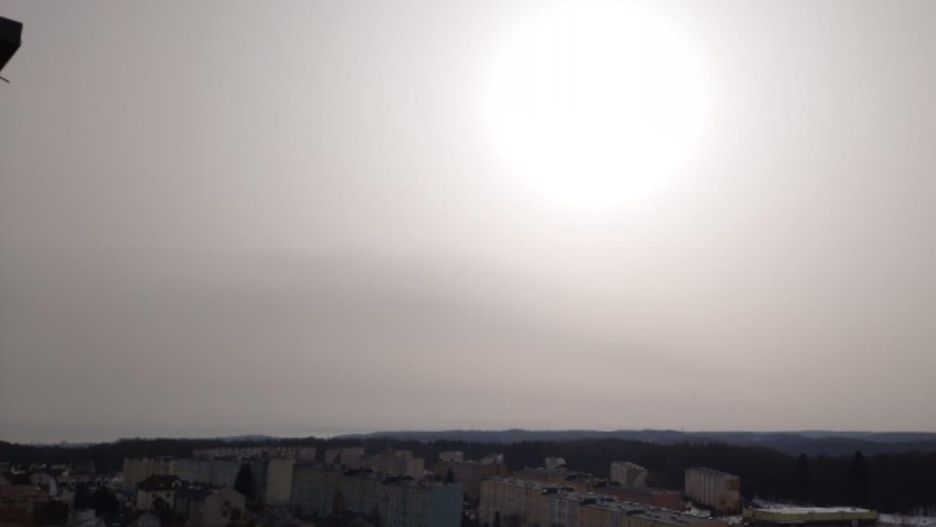 Widok znad Trójmiasta w kierunku Zatoki Gdańskiej (23.02.2021)