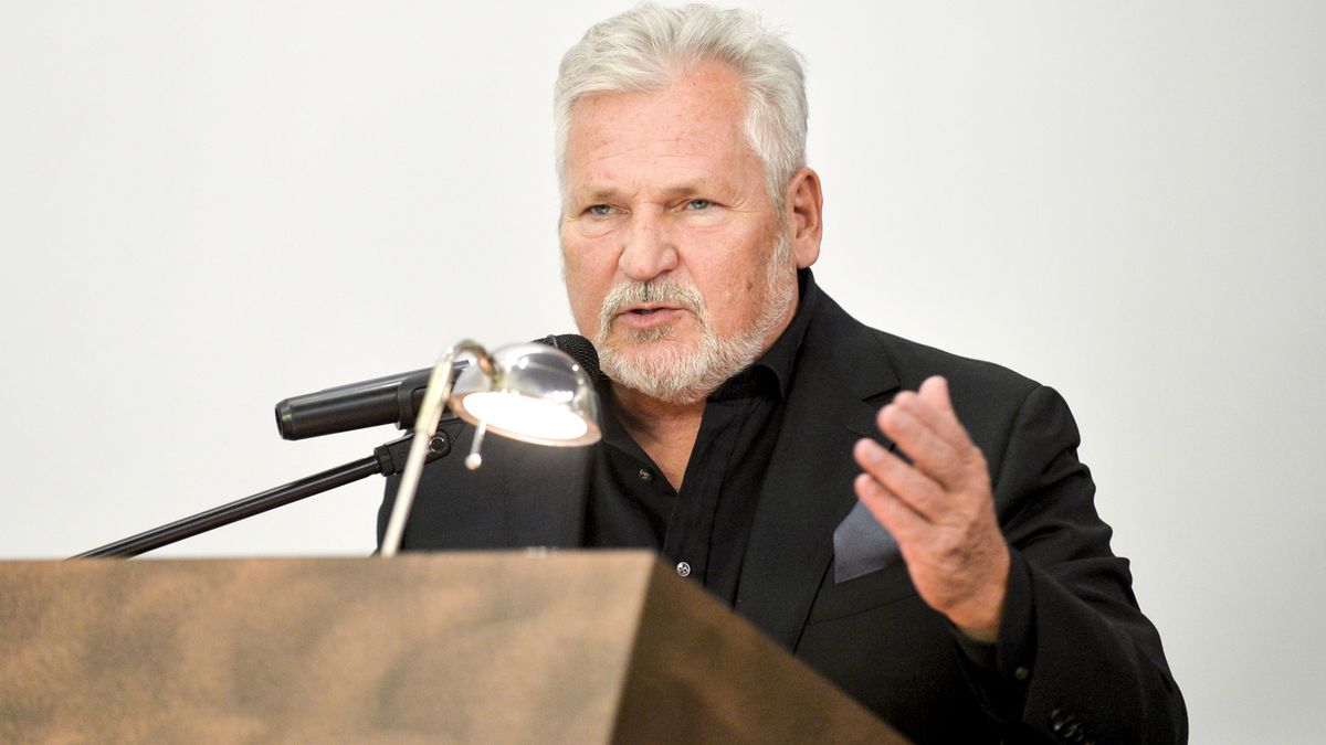 Aleksander Kwaśniewski