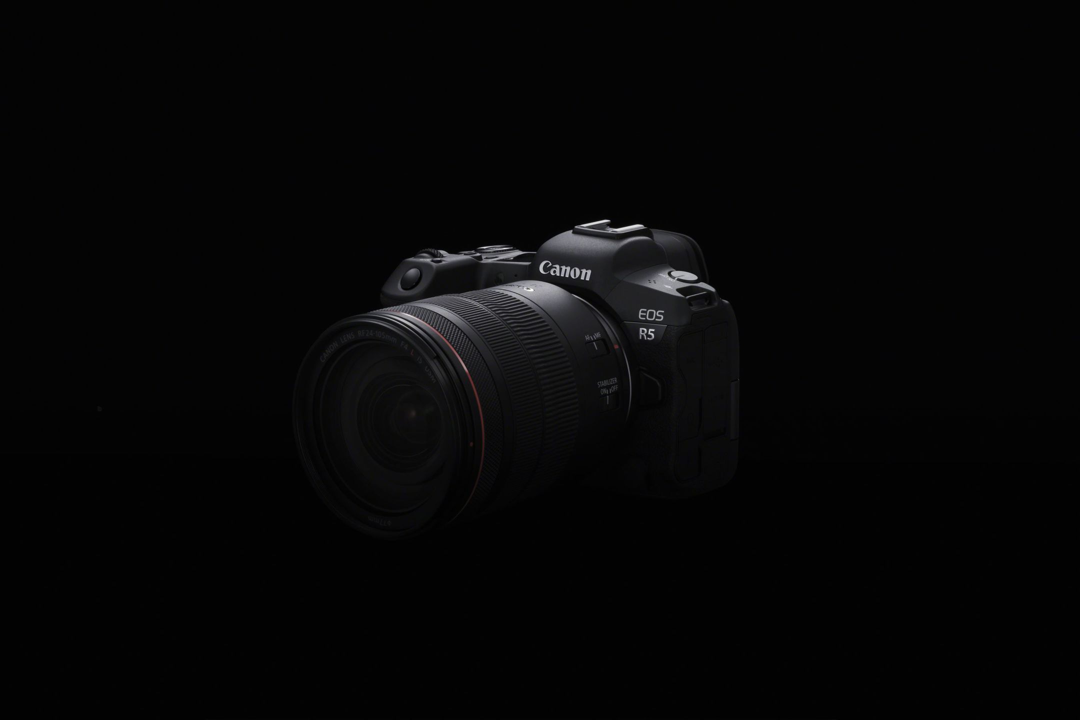 Canon EOS R5 będzie kręcił w 8K/30p, jak informuje producent 2