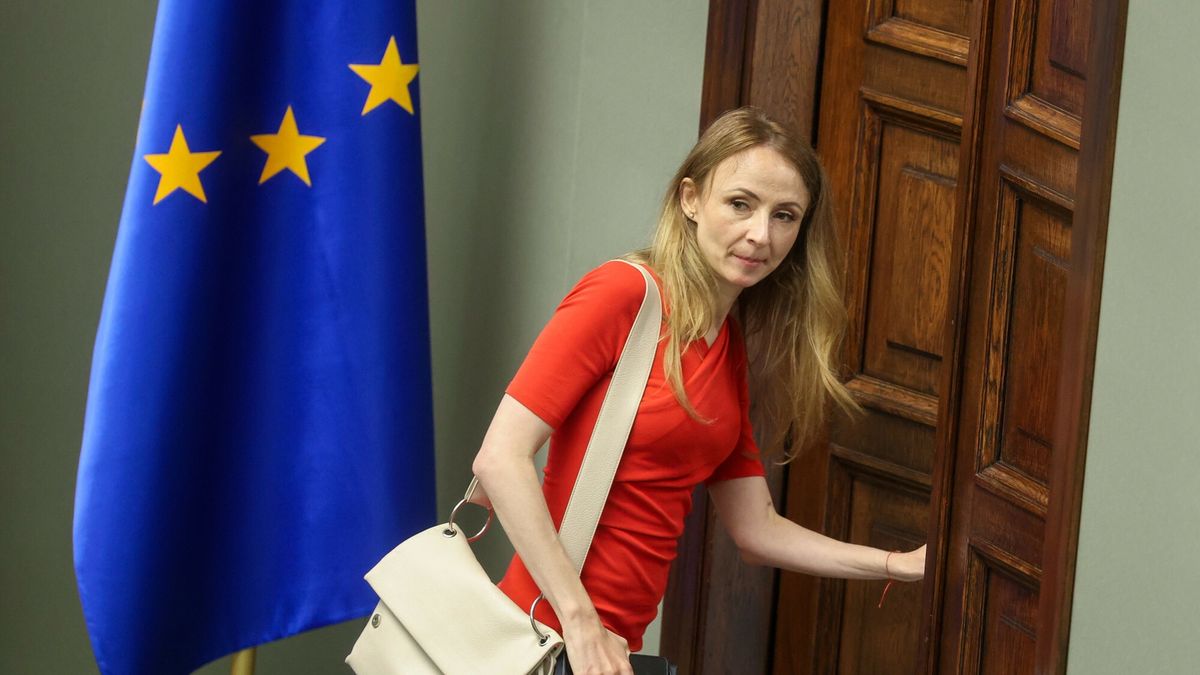 12. posiedzenie Sejmu X kadencji
23.05.2024 Warszawa 12. posiedzenie Sejmu X kadencji fot. Tomasz Jastrzebowski/REPORTER
n/z: Agnieszka Dziemianowicz-Bak
Tomasz Jastrzebowski/REPORTER