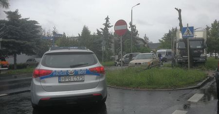 Wrocław. Poważny wypadek na Kochanowskiego. Utrudnienia w innych częściach miasta