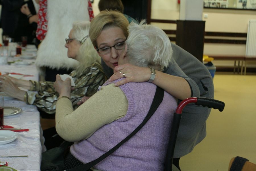 Święta tych samotnych osób mają sens dzięki działaniom Stowarzyszenia