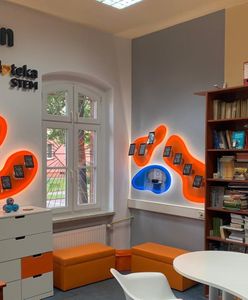 Wrocław. Powrót do szkoły wielkim wyzwaniem. Program STEM Kindloteka pomoże uczniom