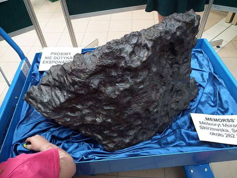 Meteoryt Memorss, 261 kg – Muzeum Ziemi UAM, Poznań